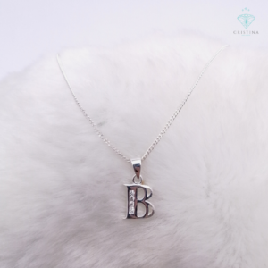 Collar Inicial B